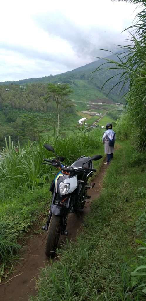 Lembah Indah yang Terlampau Indah 2